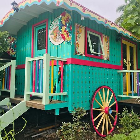 The Gypsy Rose Wagon Apartment เบลิงงัพ ภายนอก รูปภาพ